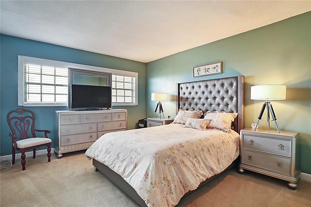 3150 N Palm Aire Dr Unit: 908
