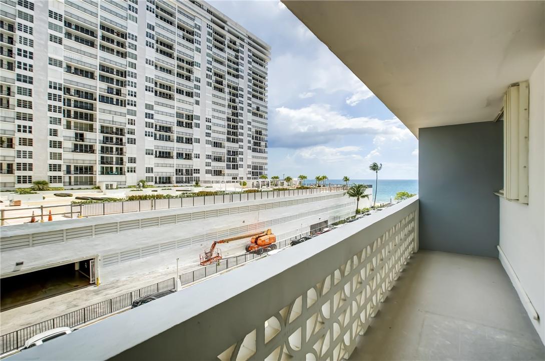 4250 Galt Ocean Dr Unit: 3E