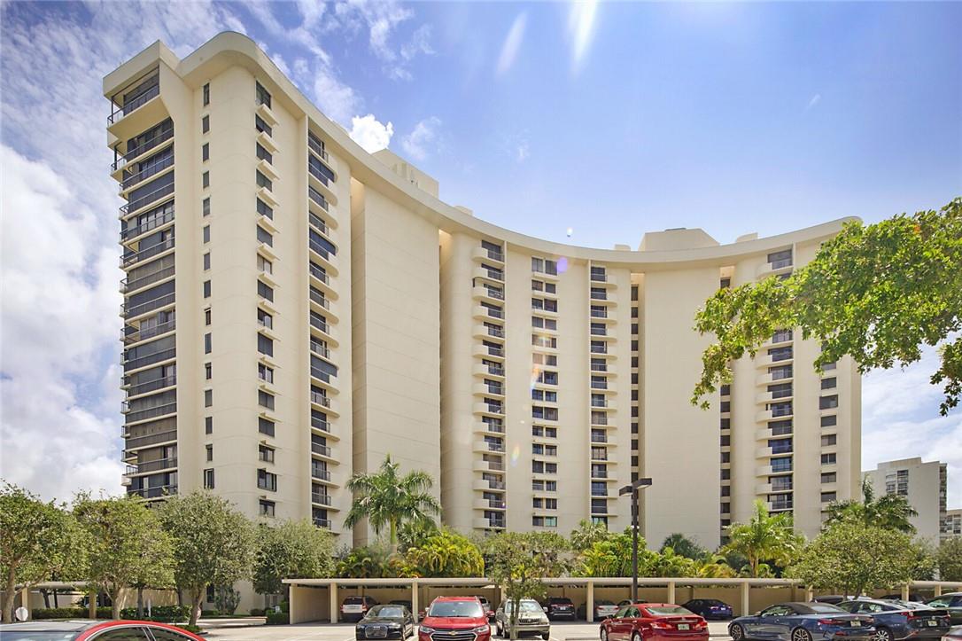 2480 Presidential Way Unit: 1903