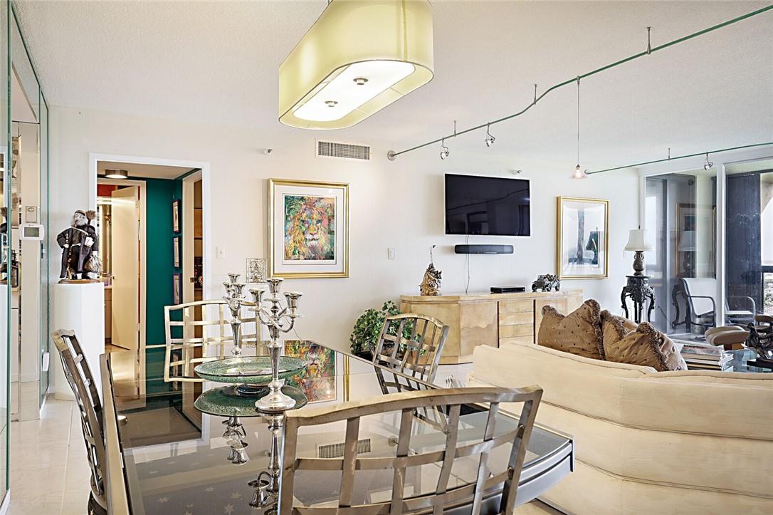 2480 Presidential Way Unit: 1903