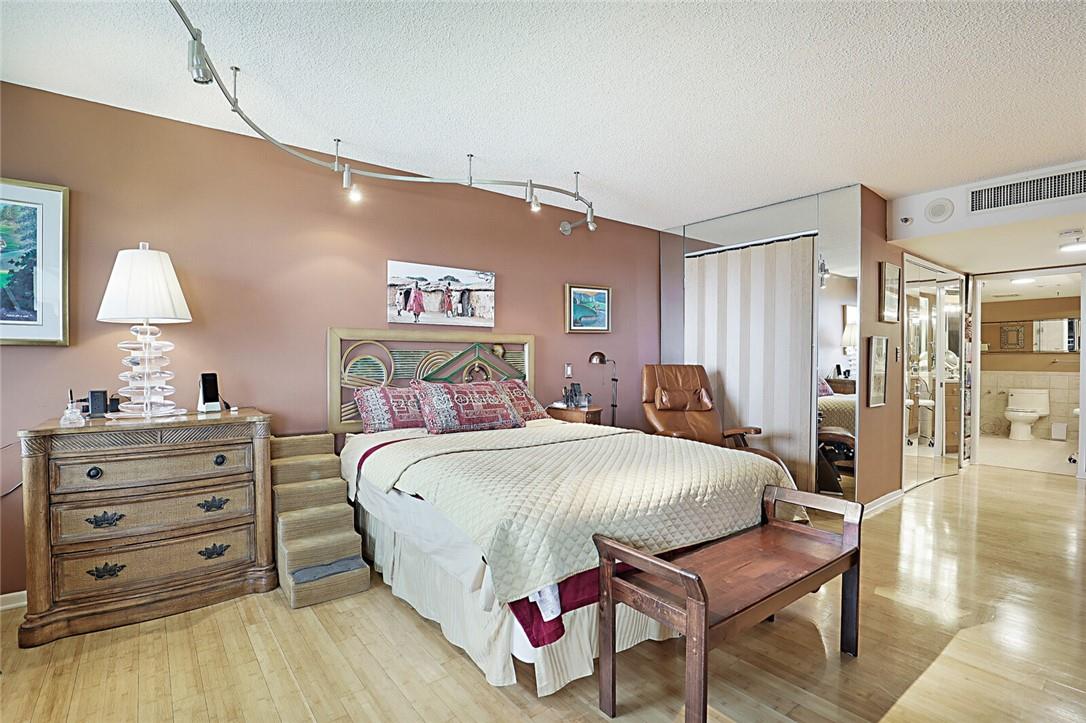 2480 Presidential Way Unit: 1903