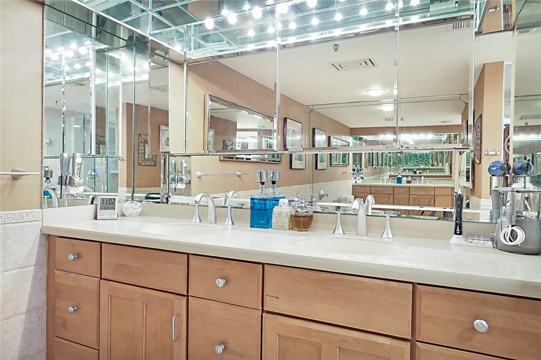 2480 Presidential Way Unit: 1903