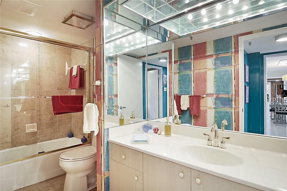 2480 Presidential Way Unit: 1903