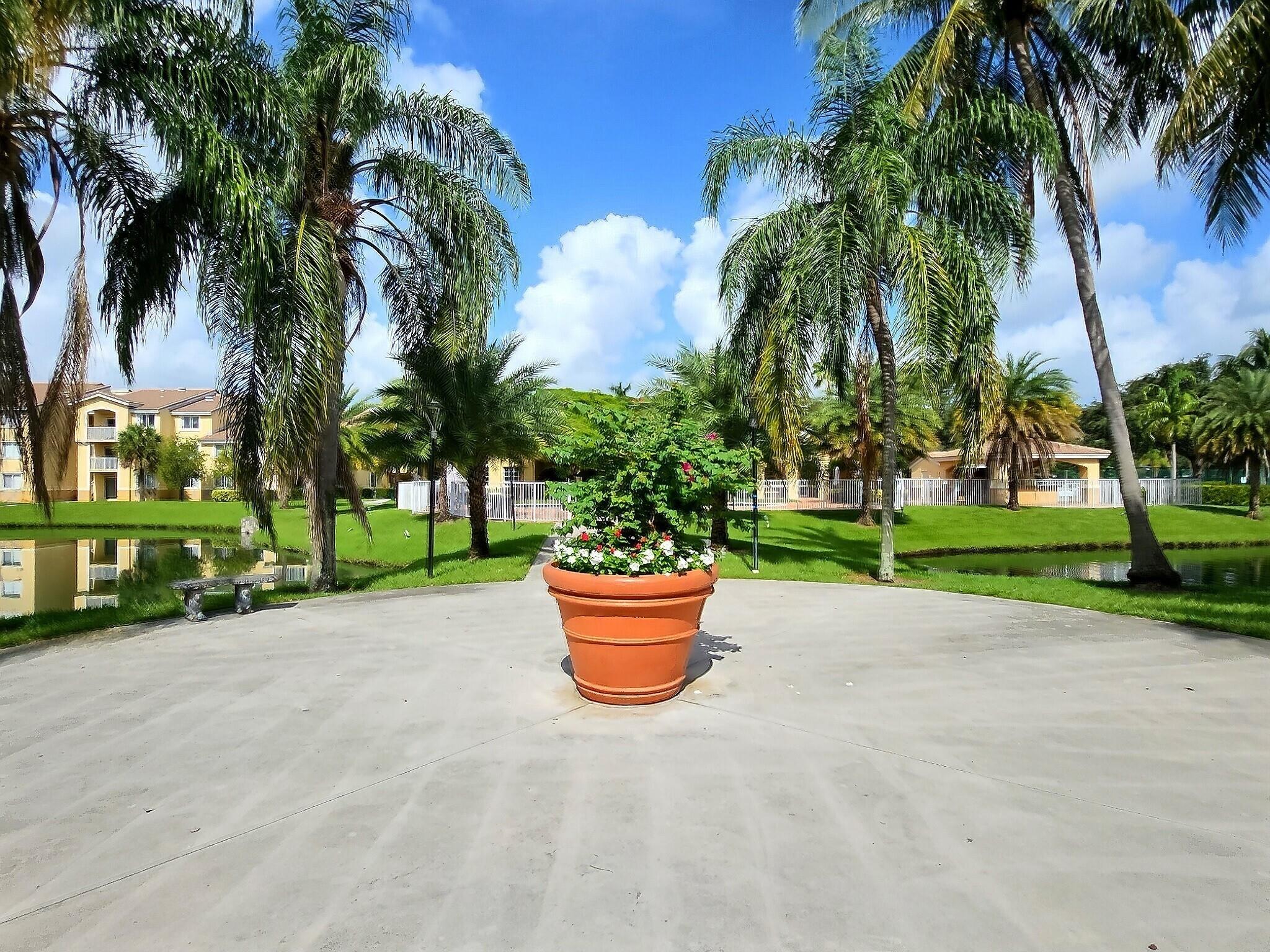 2620 S University Dr Unit: 214