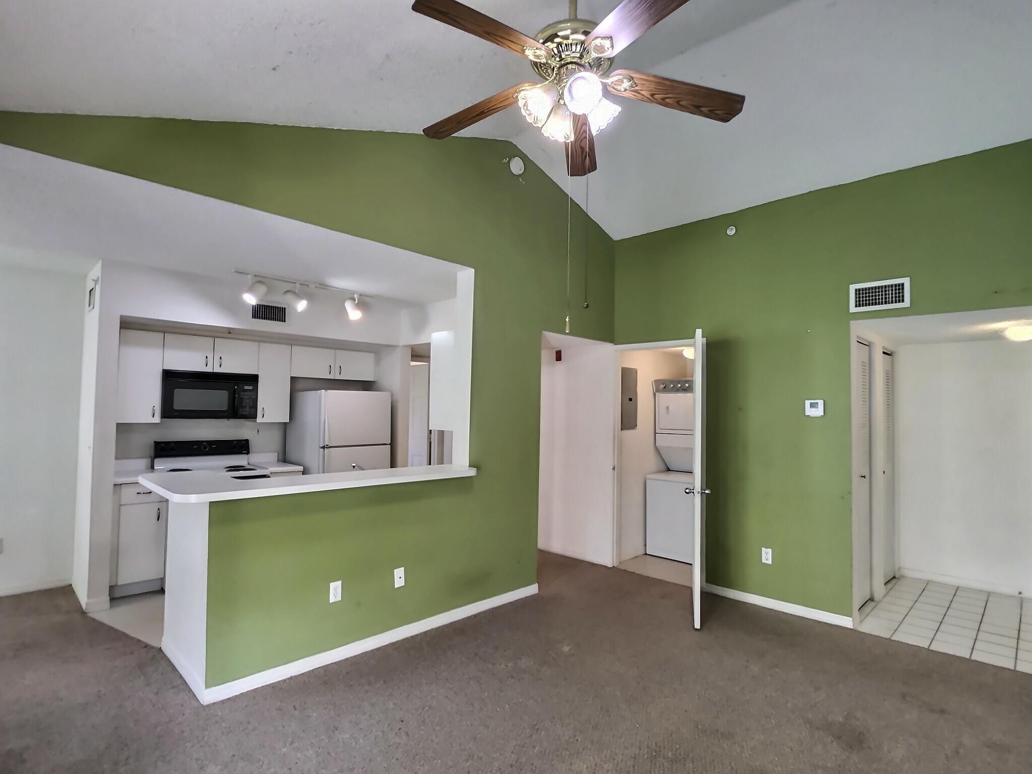 2620 S University Dr Unit: 214