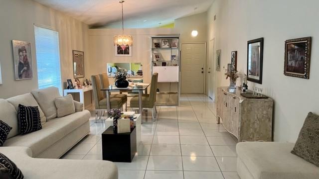 8279 Summerbreeze Ln Unit: 8279