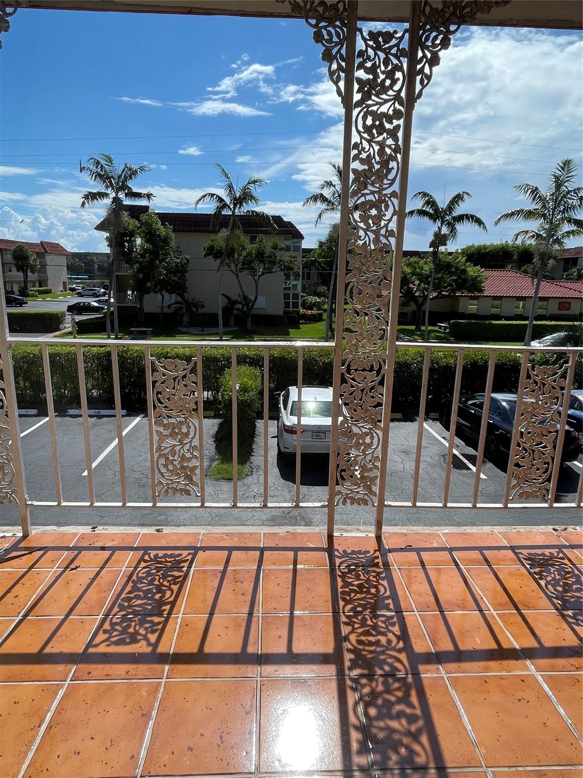 555 SE 8th st Unit: 251