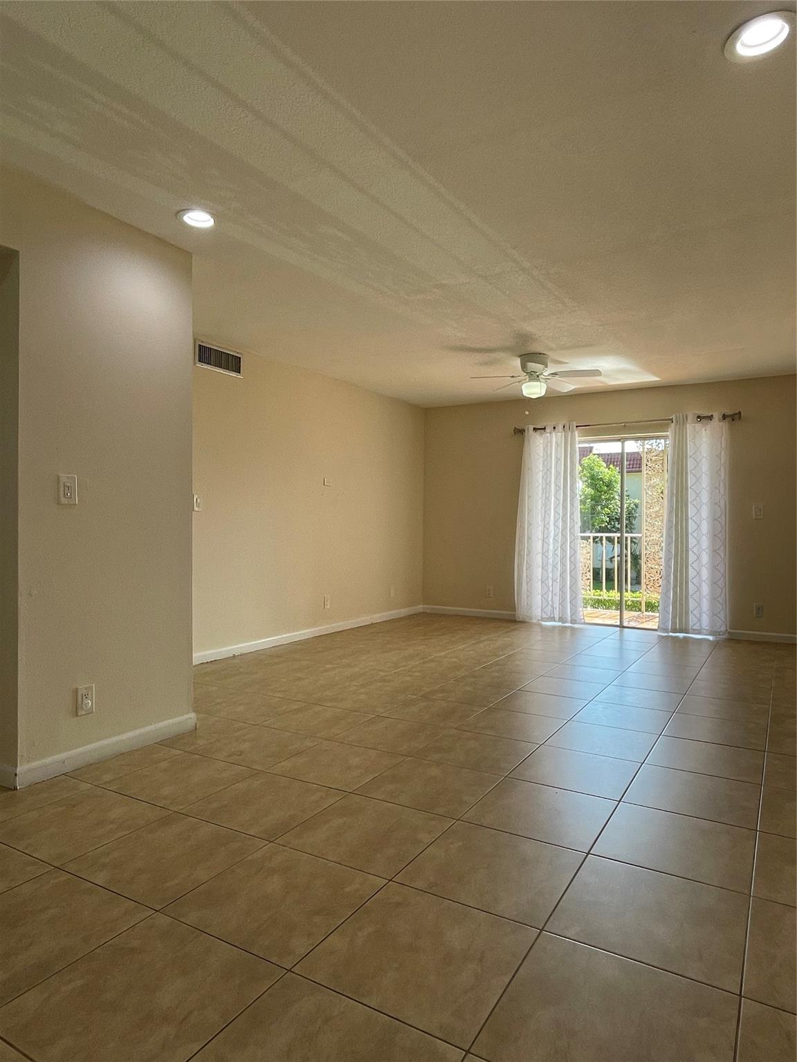 555 SE 8th st Unit: 251