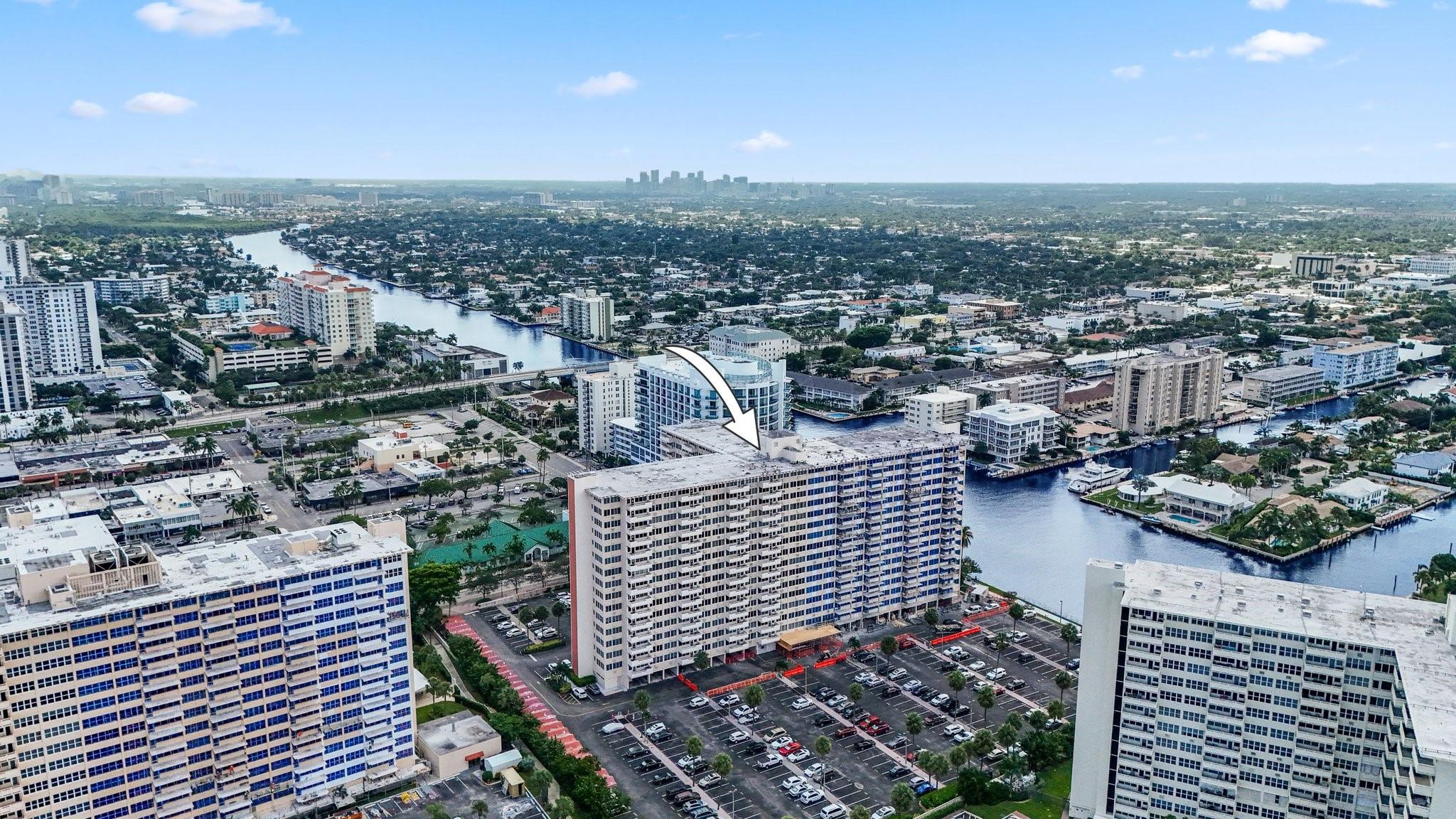 3233 NE 34th St Unit: 1512A