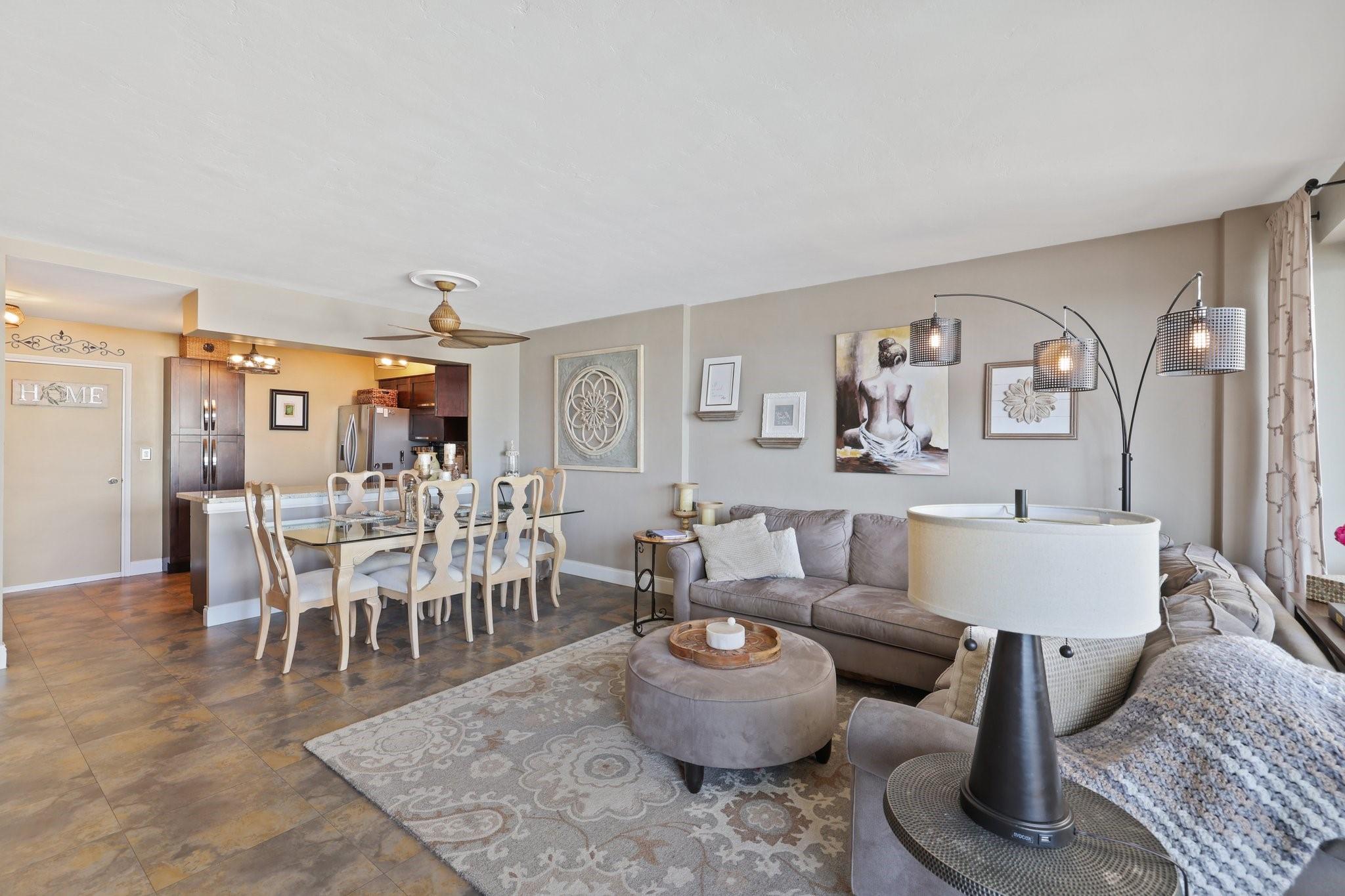 3233 NE 34th St Unit: 1512A