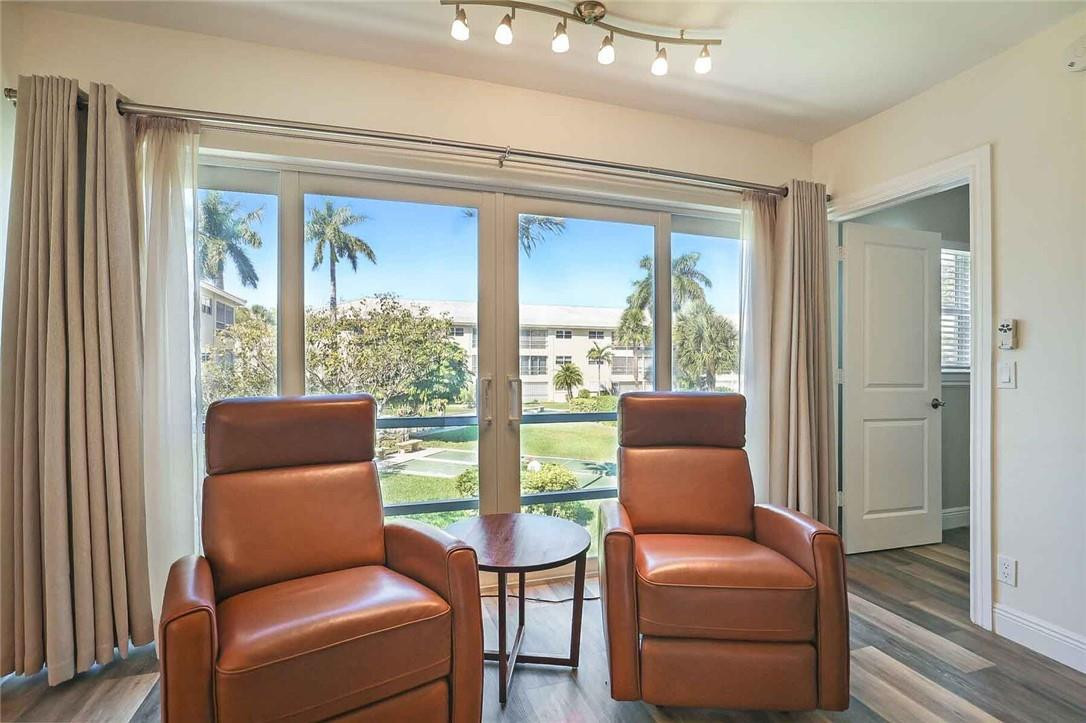 1951 NE 39th St Unit: 257