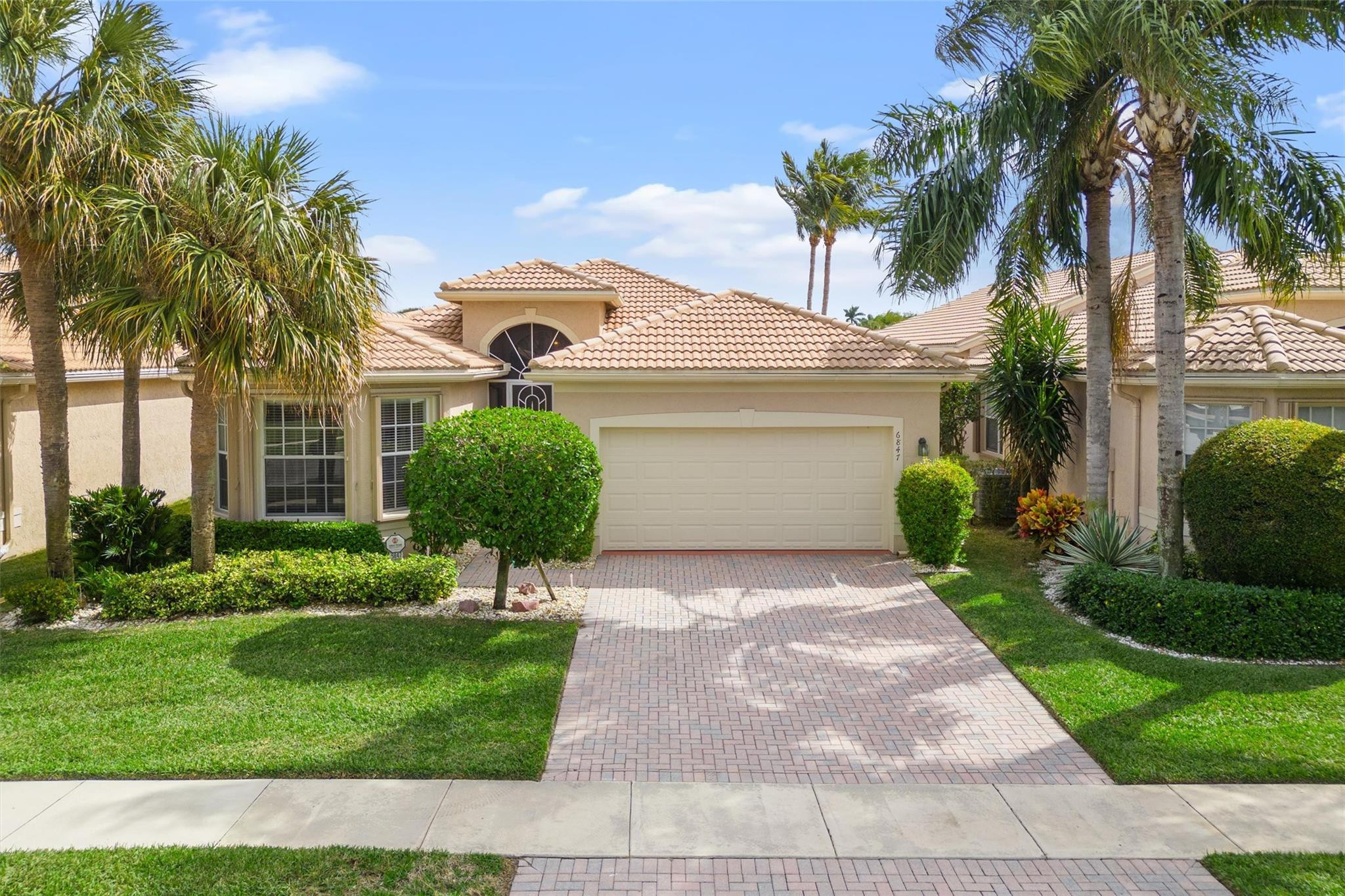 6847 Imperial Beach Cir