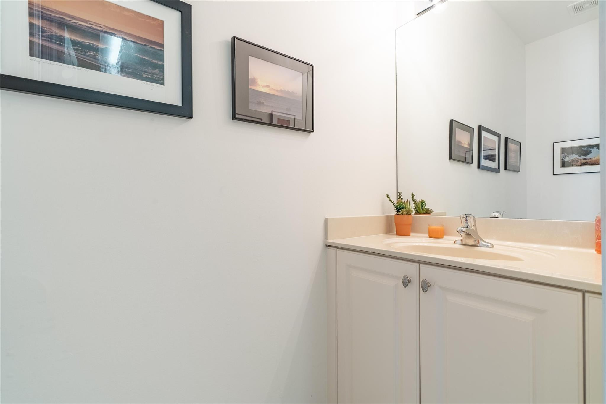 6847 Imperial Beach Cir