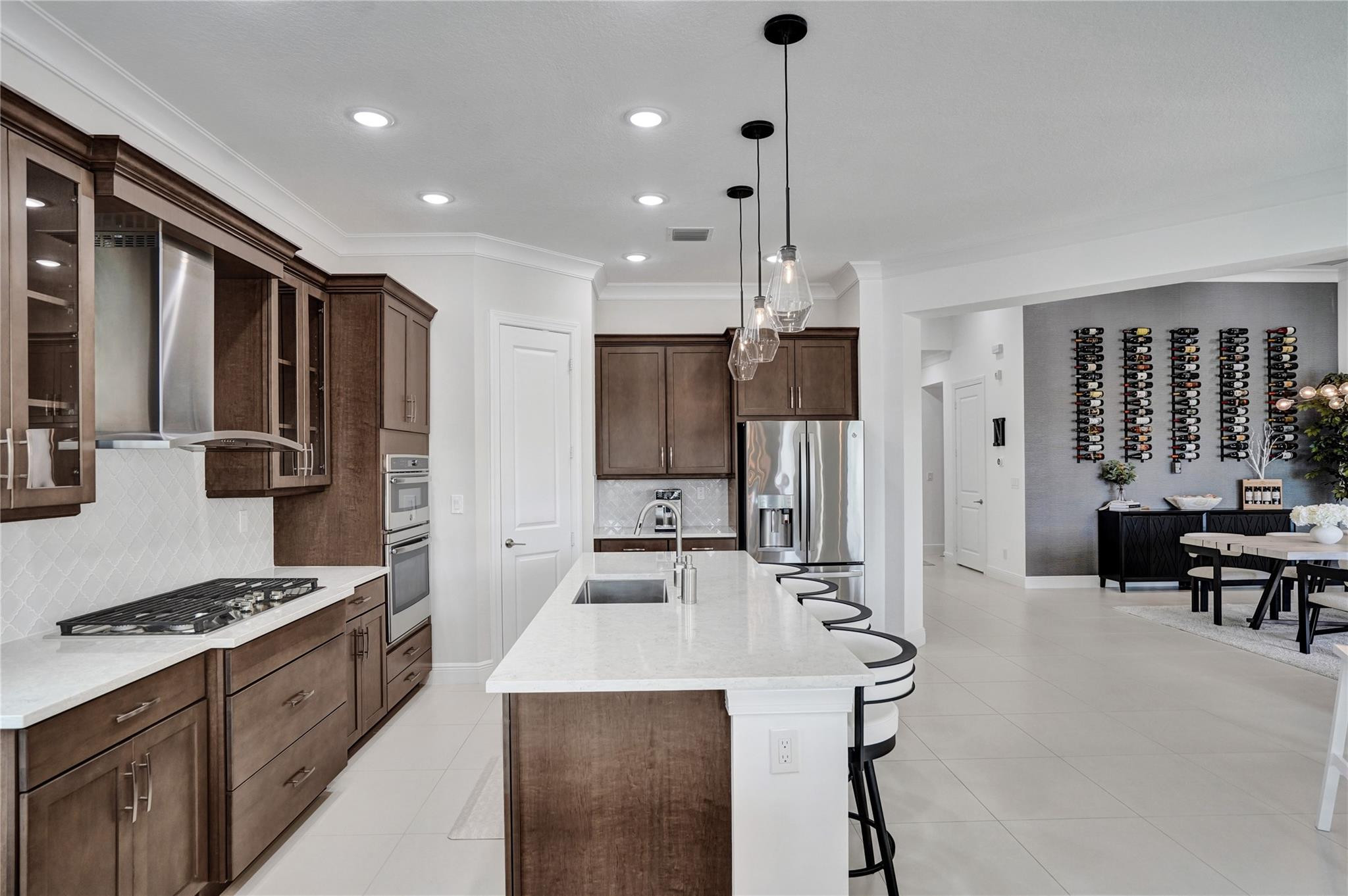 12060 Watermark Way, Parkland