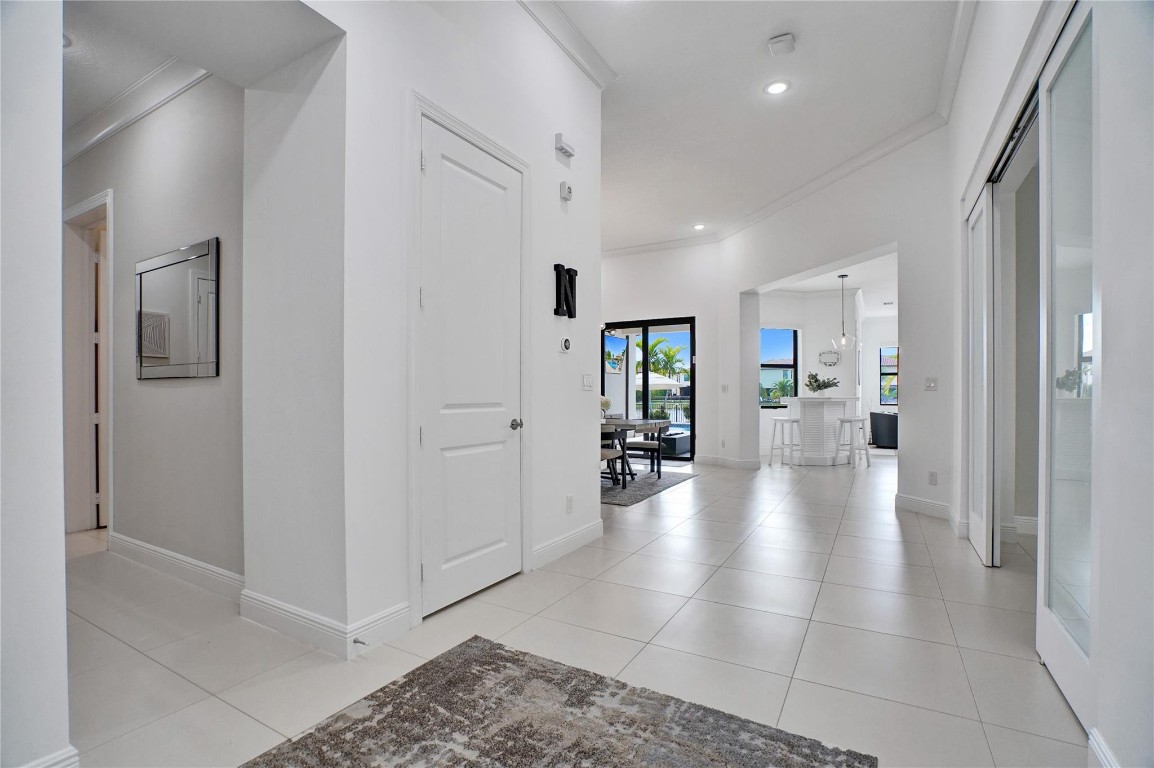 12060 Watermark Way, Parkland