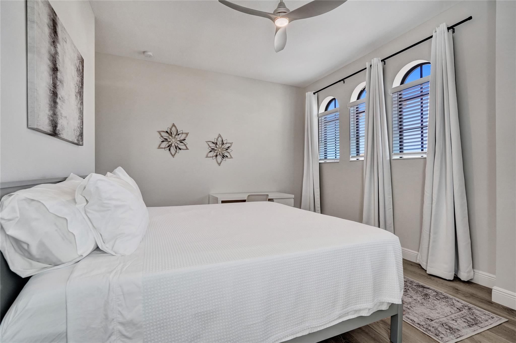 12060 Watermark Way, Parkland