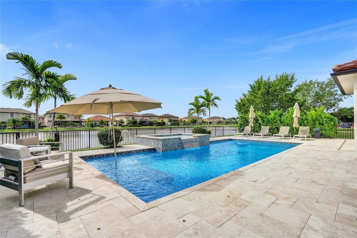 12060 Watermark Way, Parkland