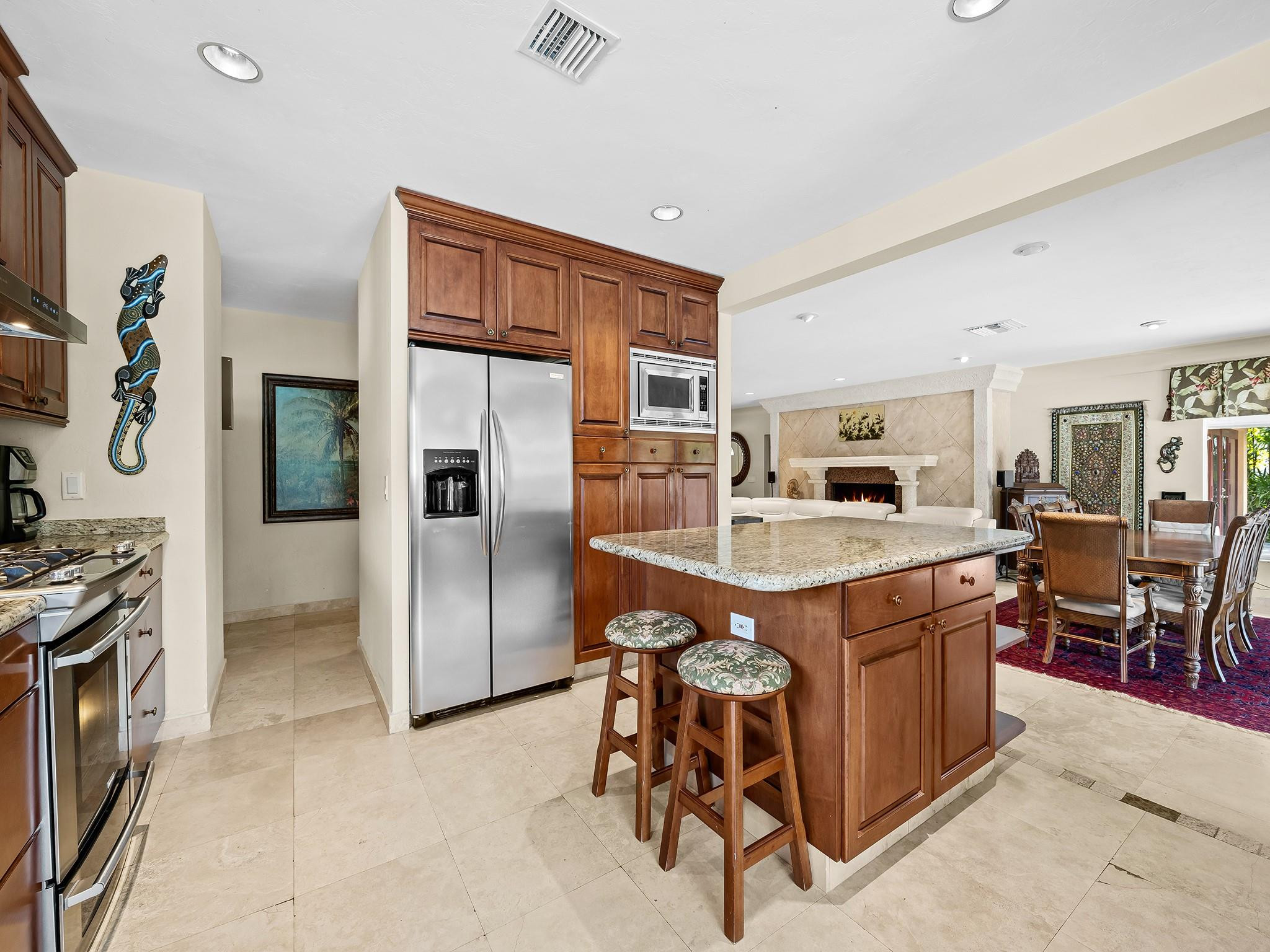 2740 NE 23RD PL