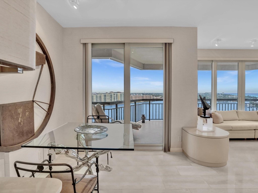 901 E Camino Real Ph-2B, Boca Raton Unit: Ph-2B