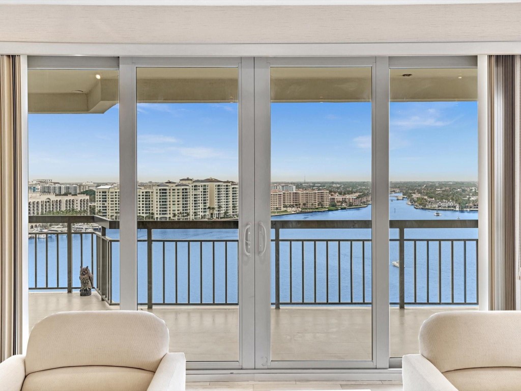 901 E Camino Real Ph-2B, Boca Raton Unit: Ph-2B