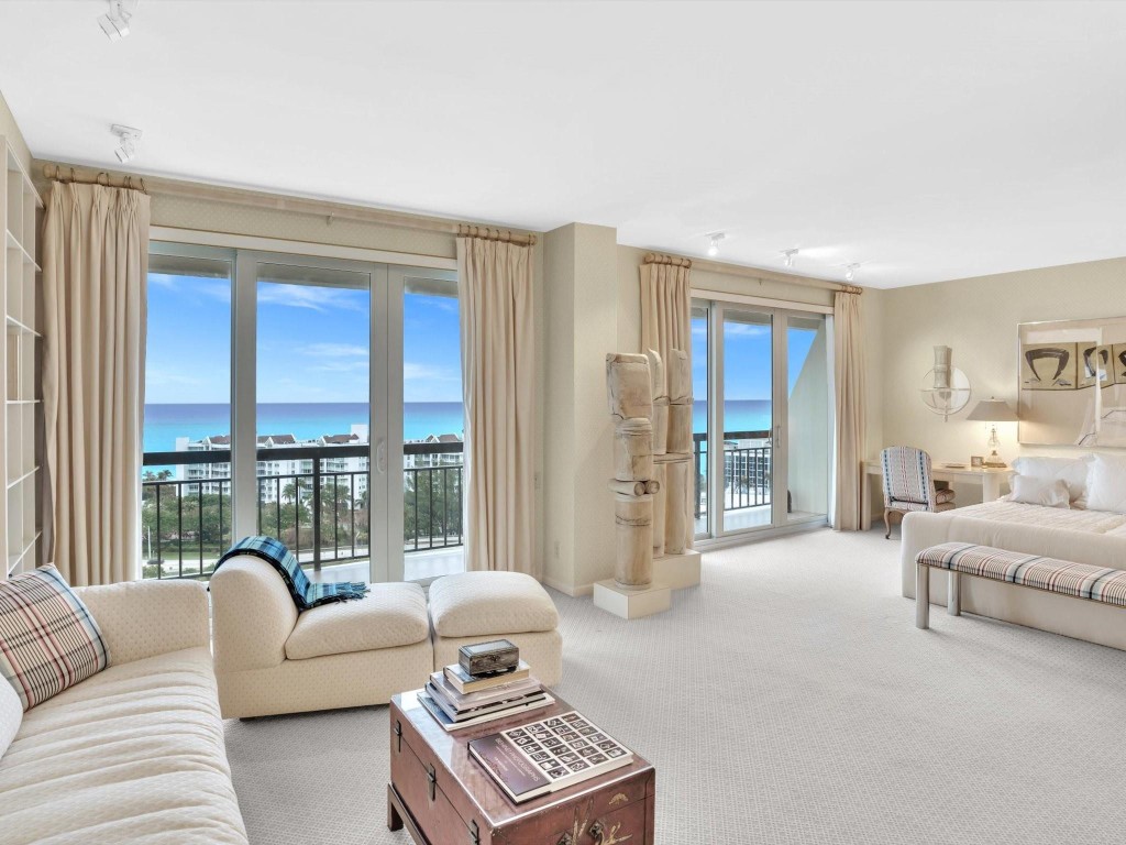 901 E Camino Real Ph-2B, Boca Raton Unit: Ph-2B