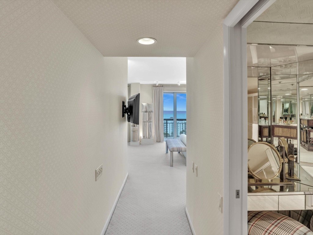 901 E Camino Real Ph-2B, Boca Raton Unit: Ph-2B