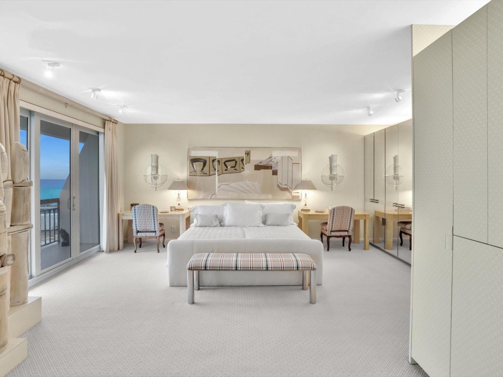 901 E Camino Real Ph-2B, Boca Raton Unit: Ph-2B