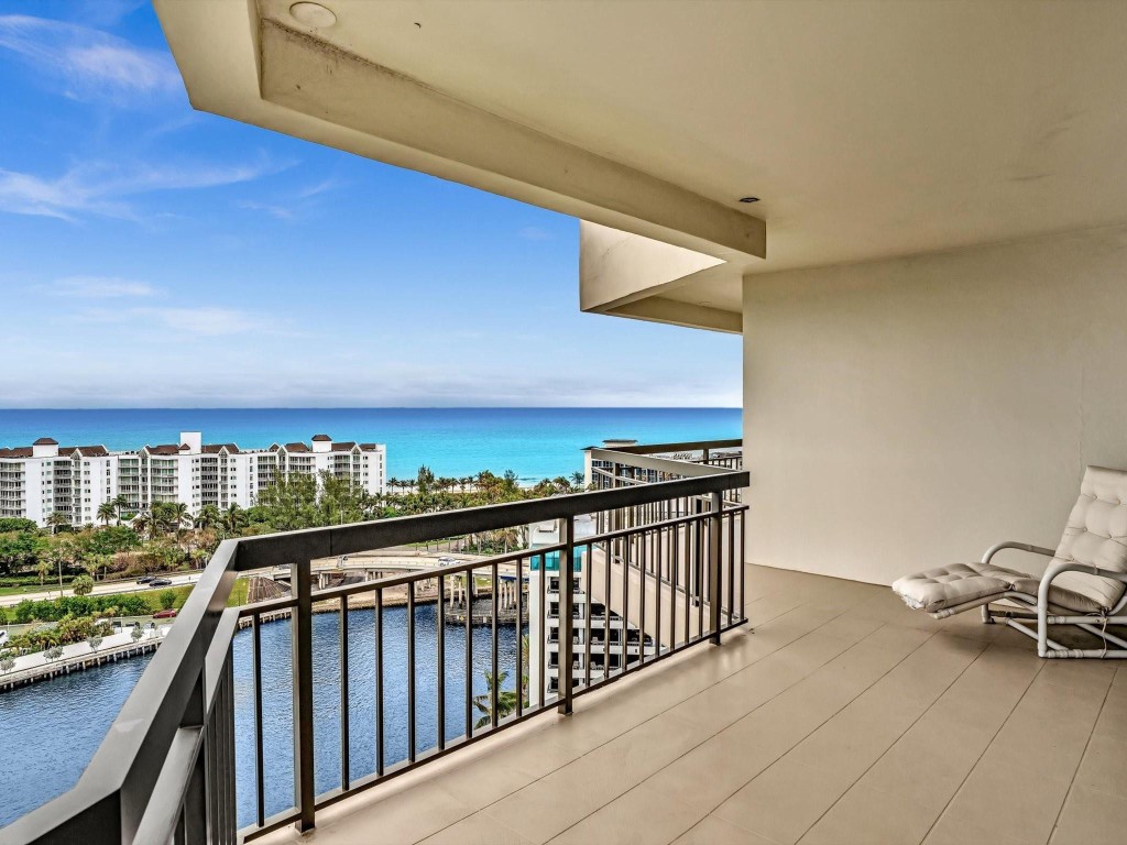 901 E Camino Real Ph-2B, Boca Raton Unit: Ph-2B