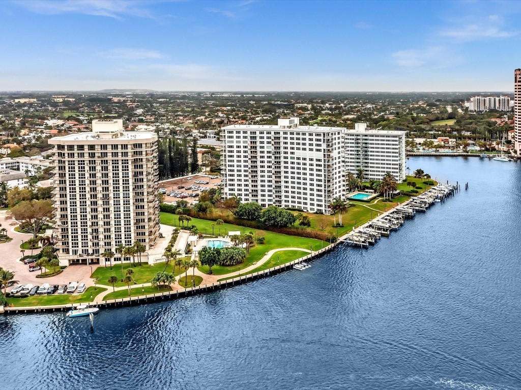 901 E Camino Real Ph-2B, Boca Raton Unit: Ph-2B