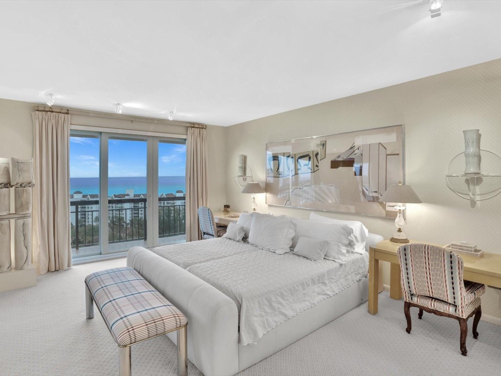 901 E Camino Real Ph-2B, Boca Raton Unit: Ph-2B