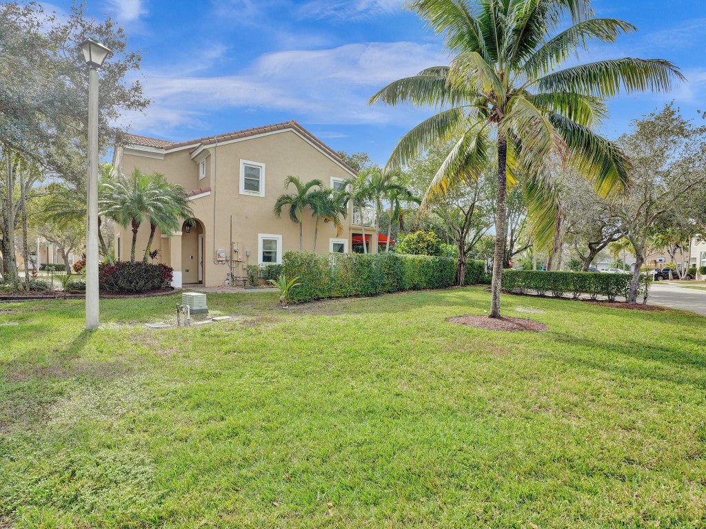 716 NW 126th Avenue, Coral Springs