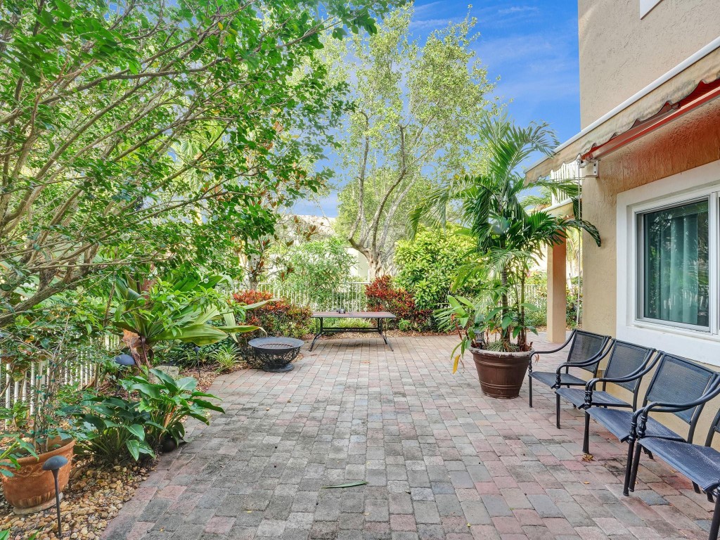 716 NW 126th Avenue, Coral Springs