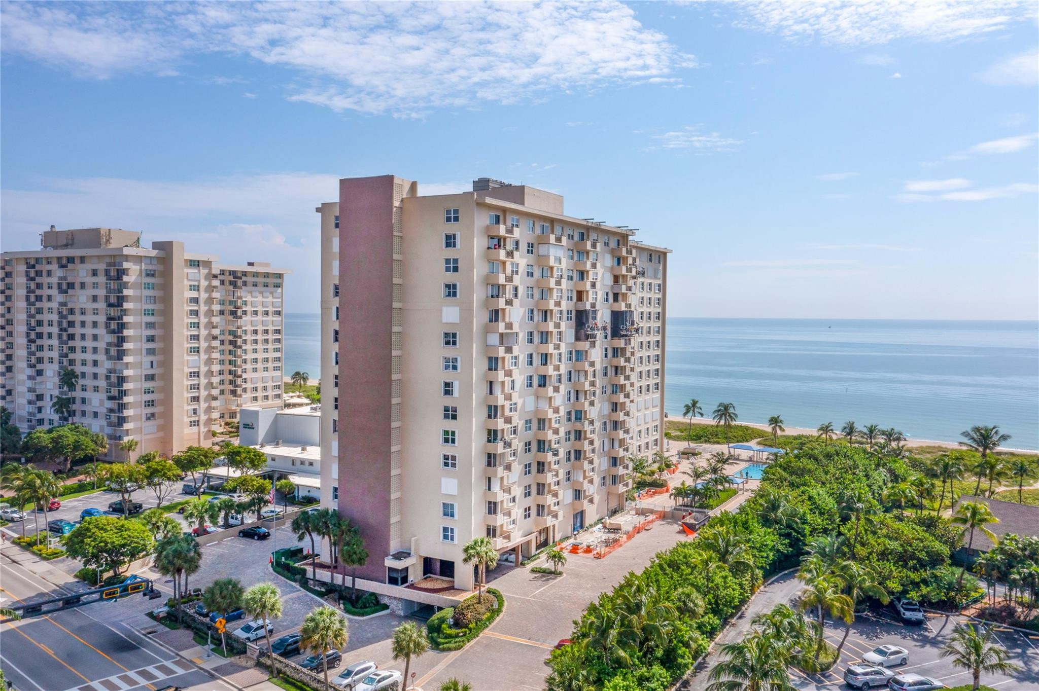2000 S Ocean Boulevard 2P, Lauderdale-By-The-Sea Unit: 2P