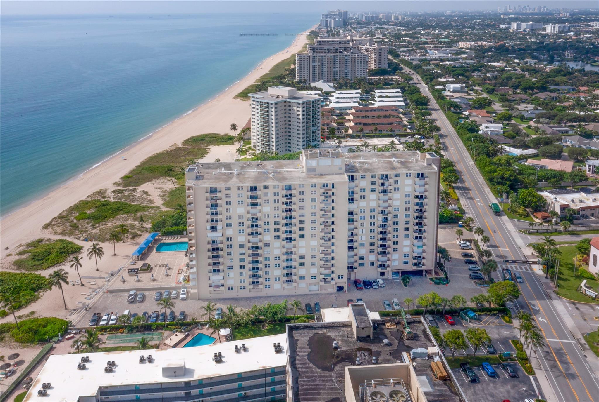 2000 S Ocean Boulevard 2P, Lauderdale-By-The-Sea Unit: 2P
