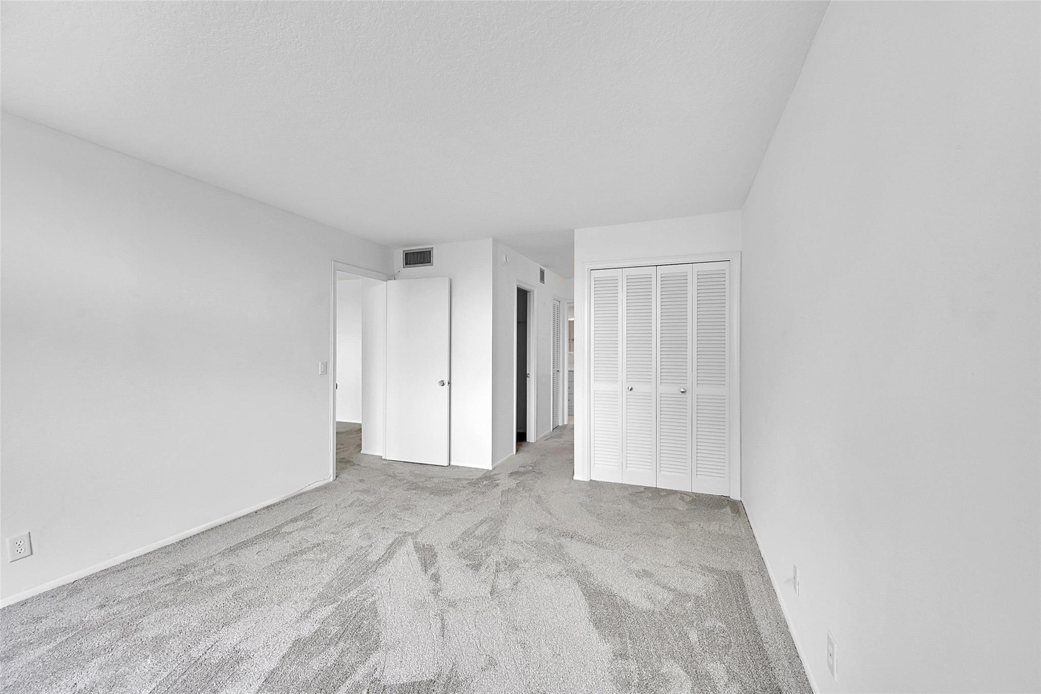 2000 S Ocean Boulevard 2P, Lauderdale-By-The-Sea Unit: 2P