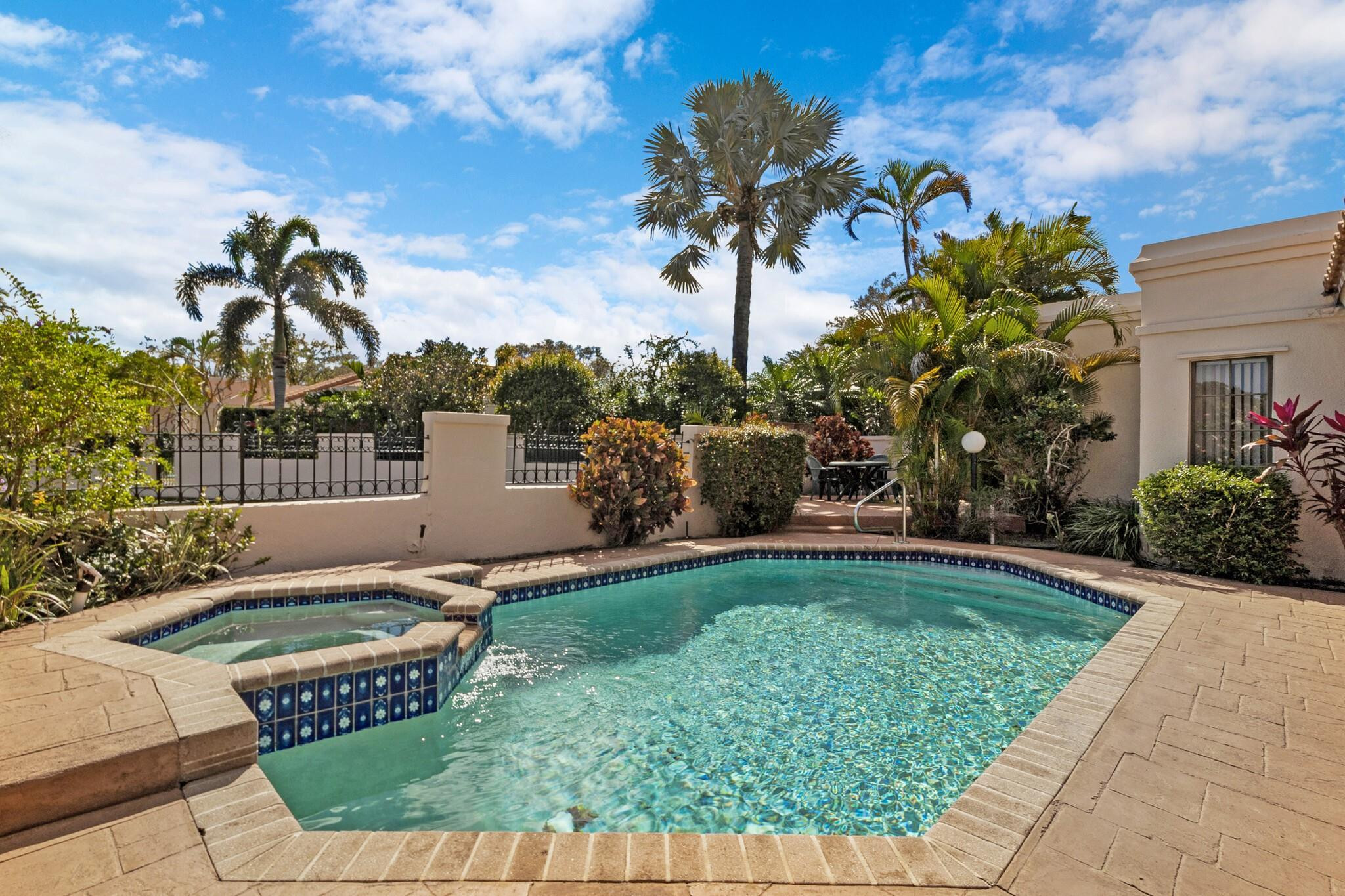 2952 Deer Creek Viaduct, Deerfield Beach