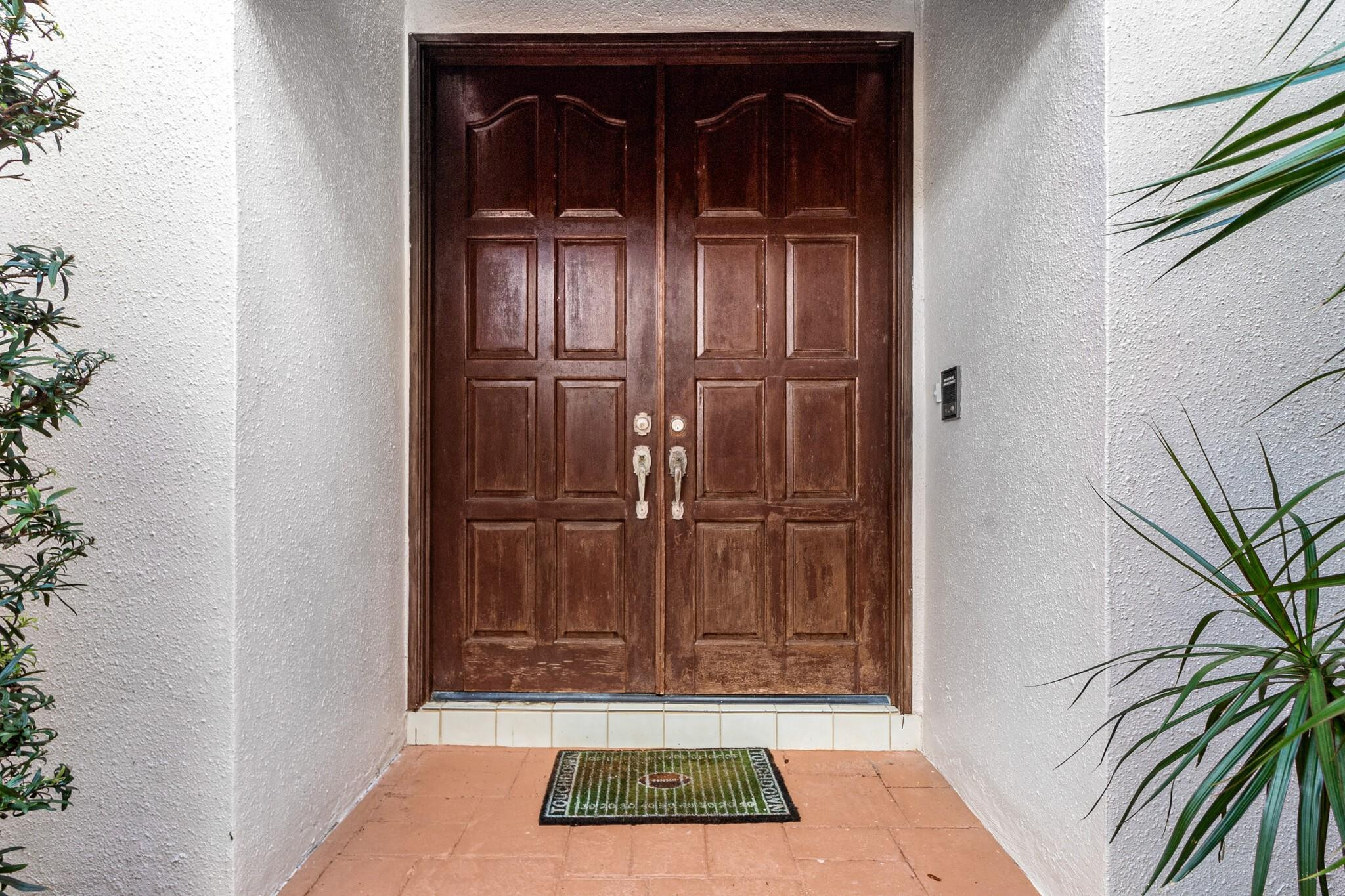 2952 Deer Creek Viaduct, Deerfield Beach