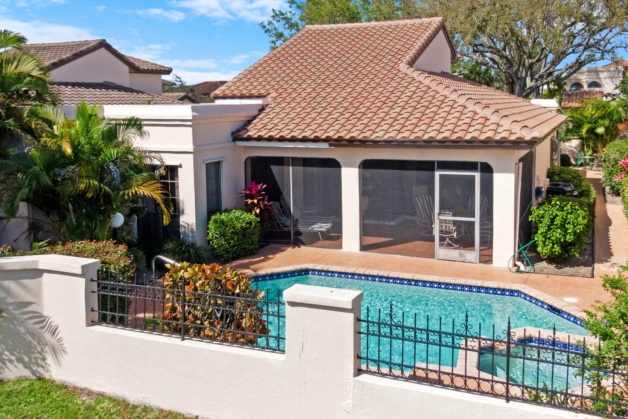 2952 Deer Creek Viaduct, Deerfield Beach
