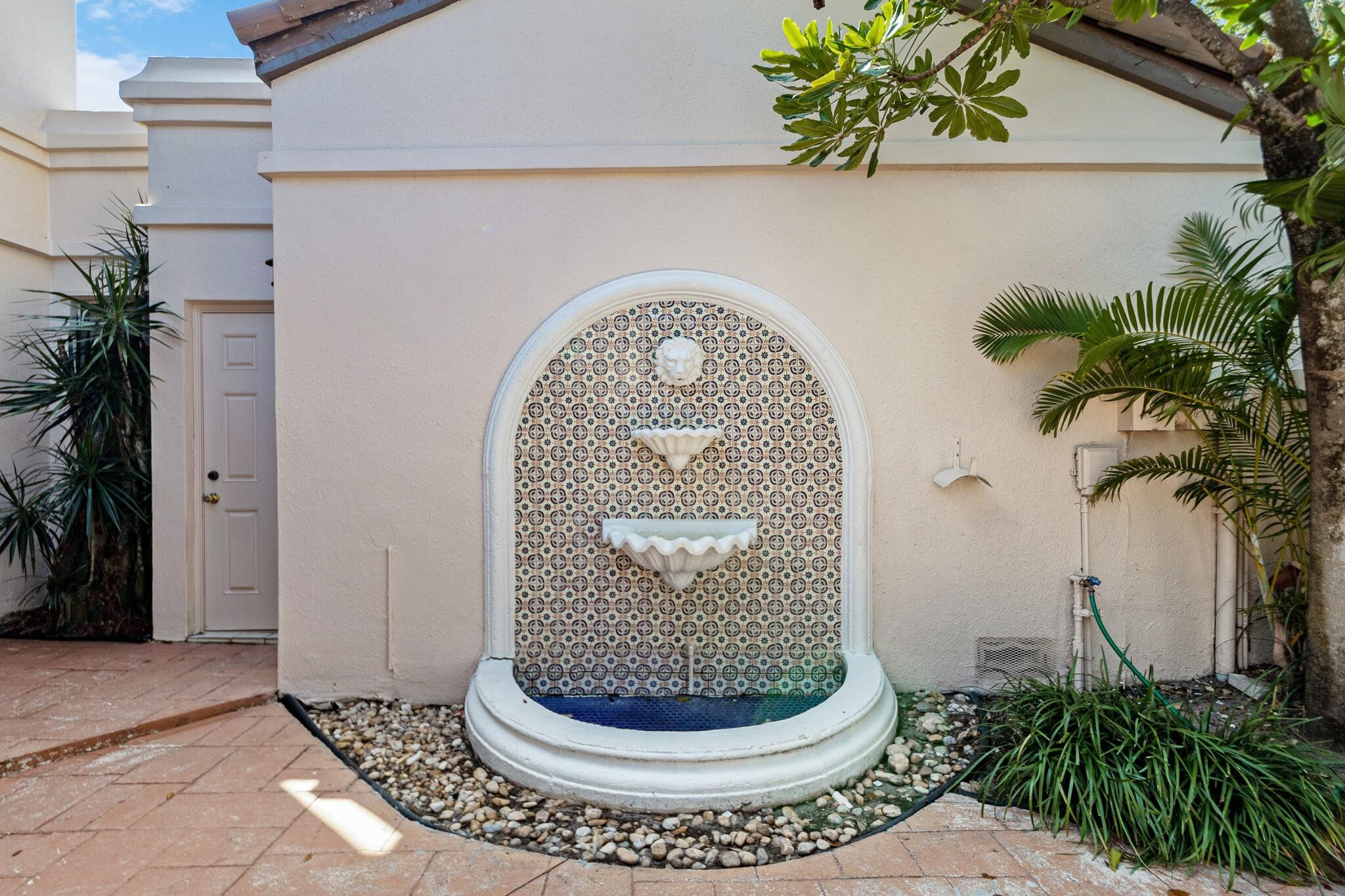 2952 Deer Creek Viaduct, Deerfield Beach
