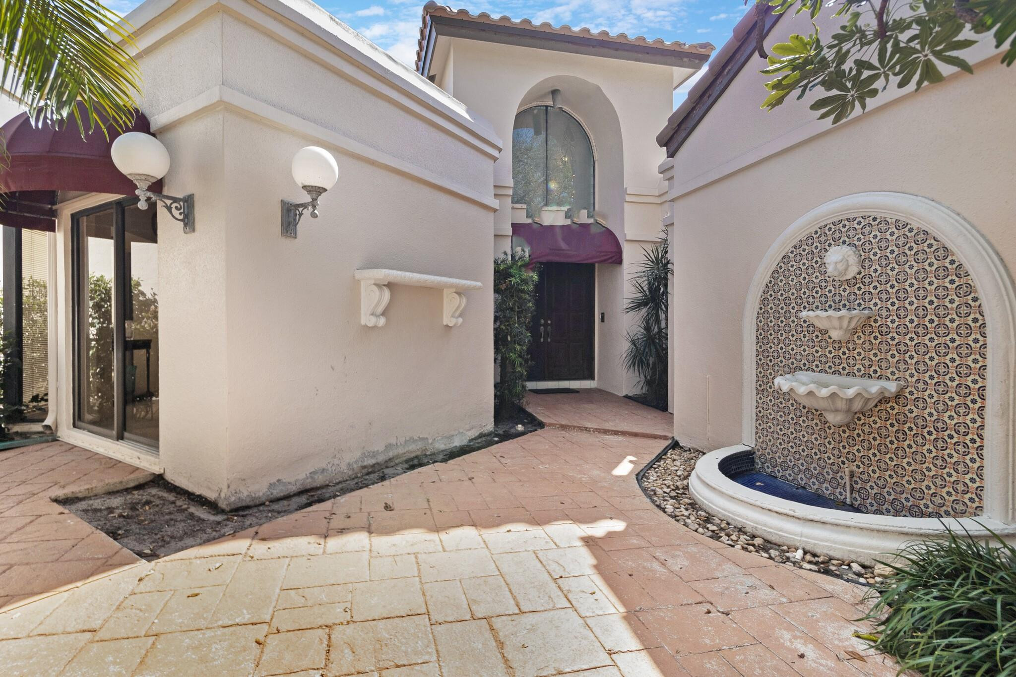 2952 Deer Creek Viaduct, Deerfield Beach