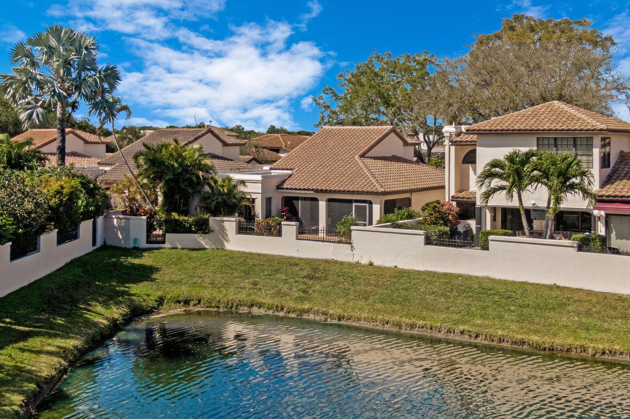 2952 Deer Creek Viaduct, Deerfield Beach
