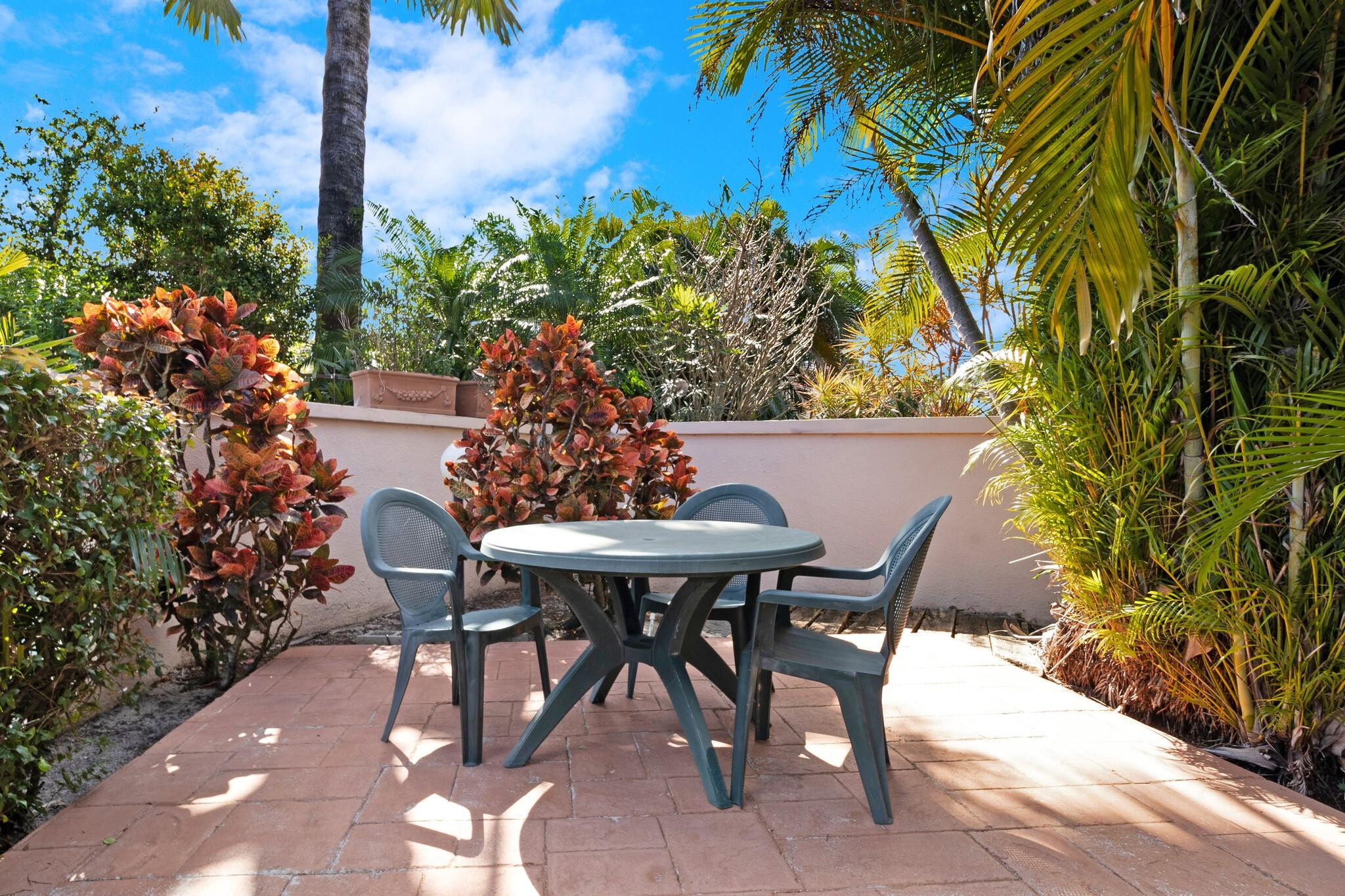 2952 Deer Creek Viaduct, Deerfield Beach