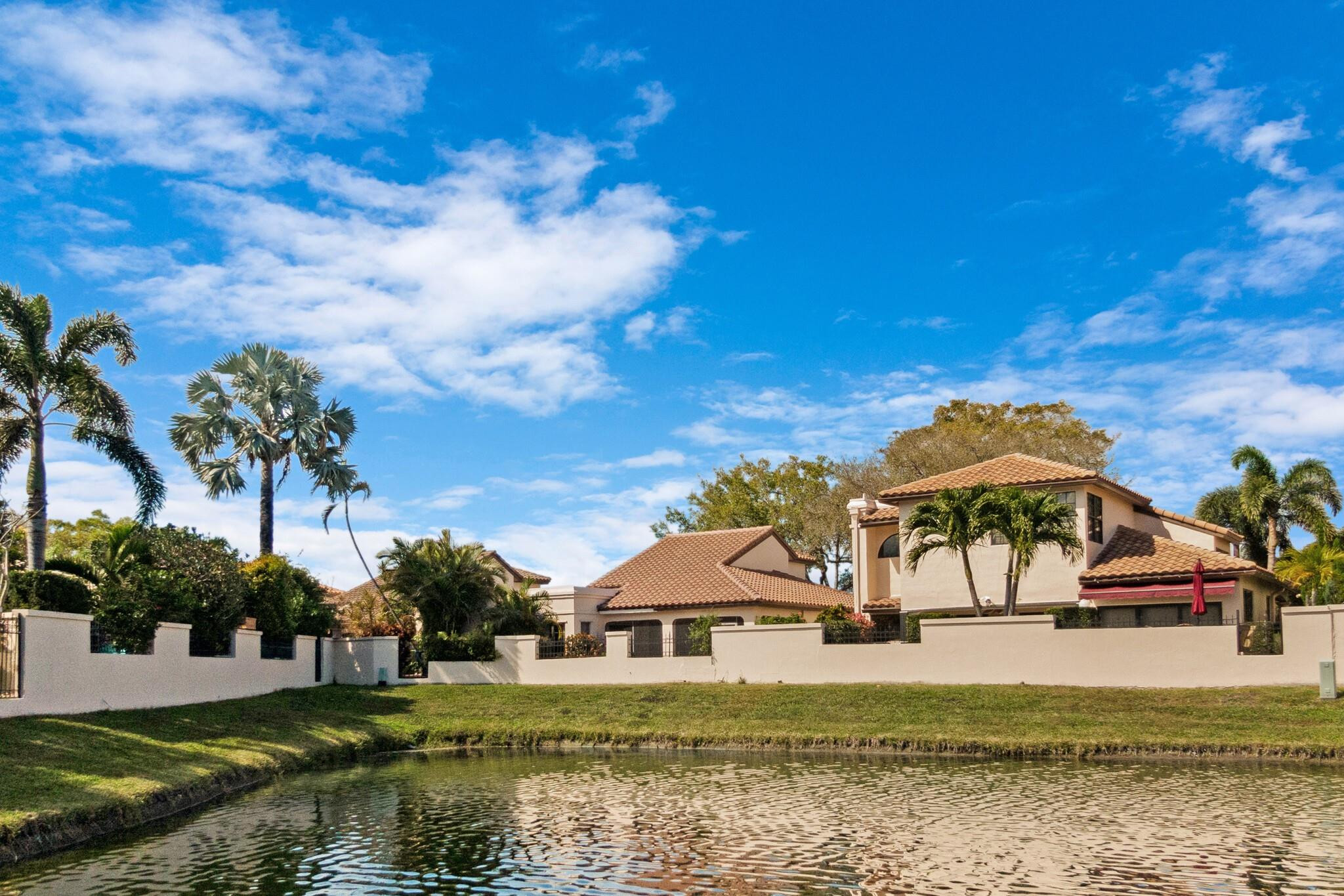 2952 Deer Creek Viaduct, Deerfield Beach