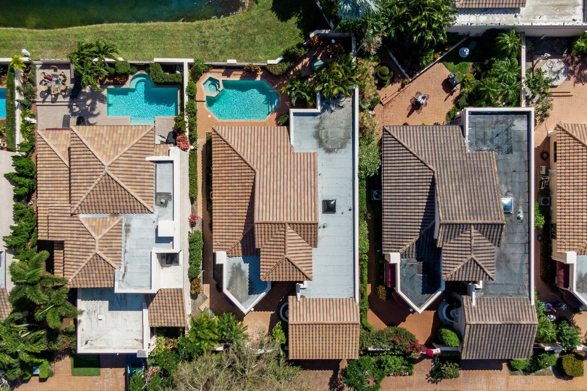 2952 Deer Creek Viaduct, Deerfield Beach