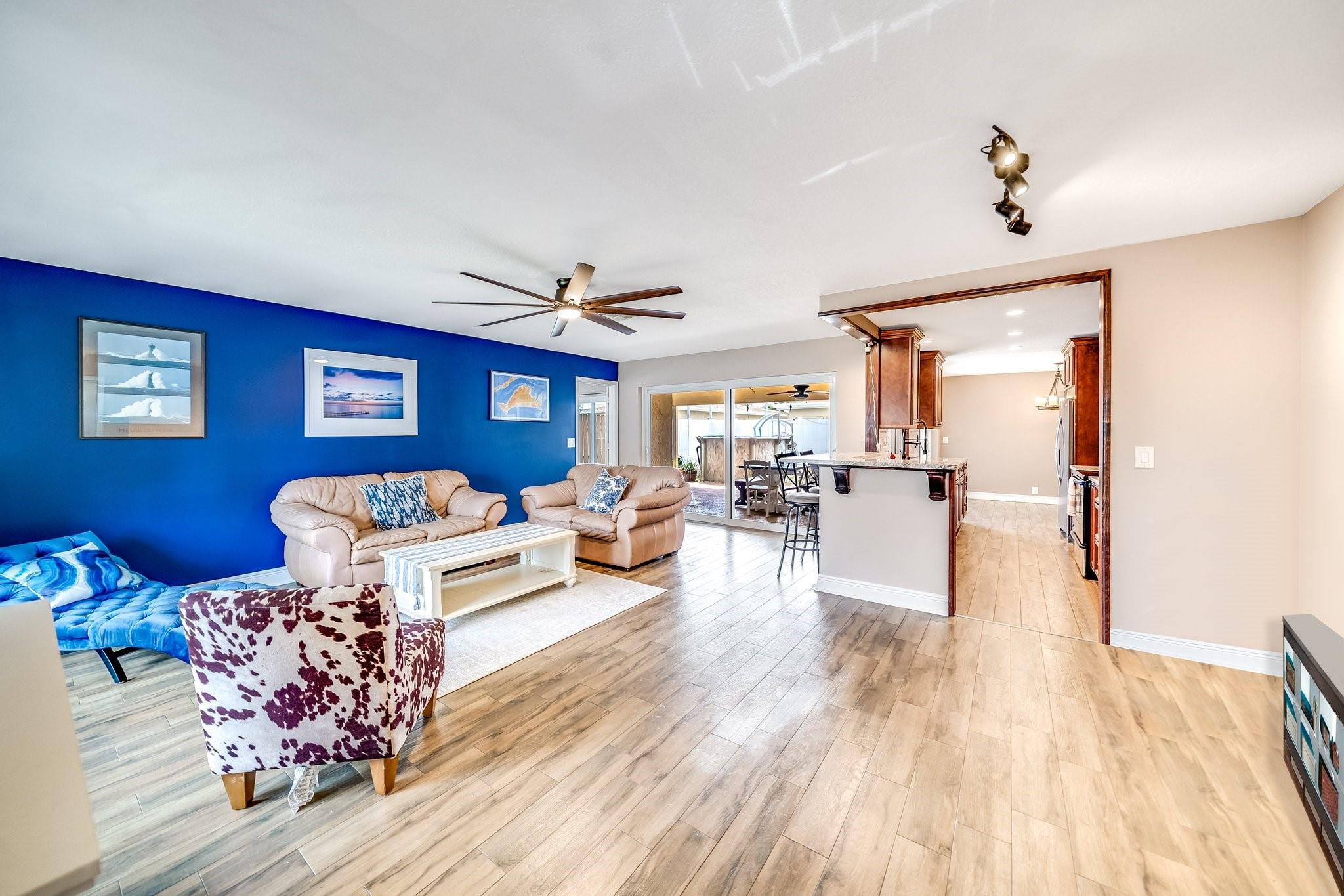 1260 NW 49th Ct