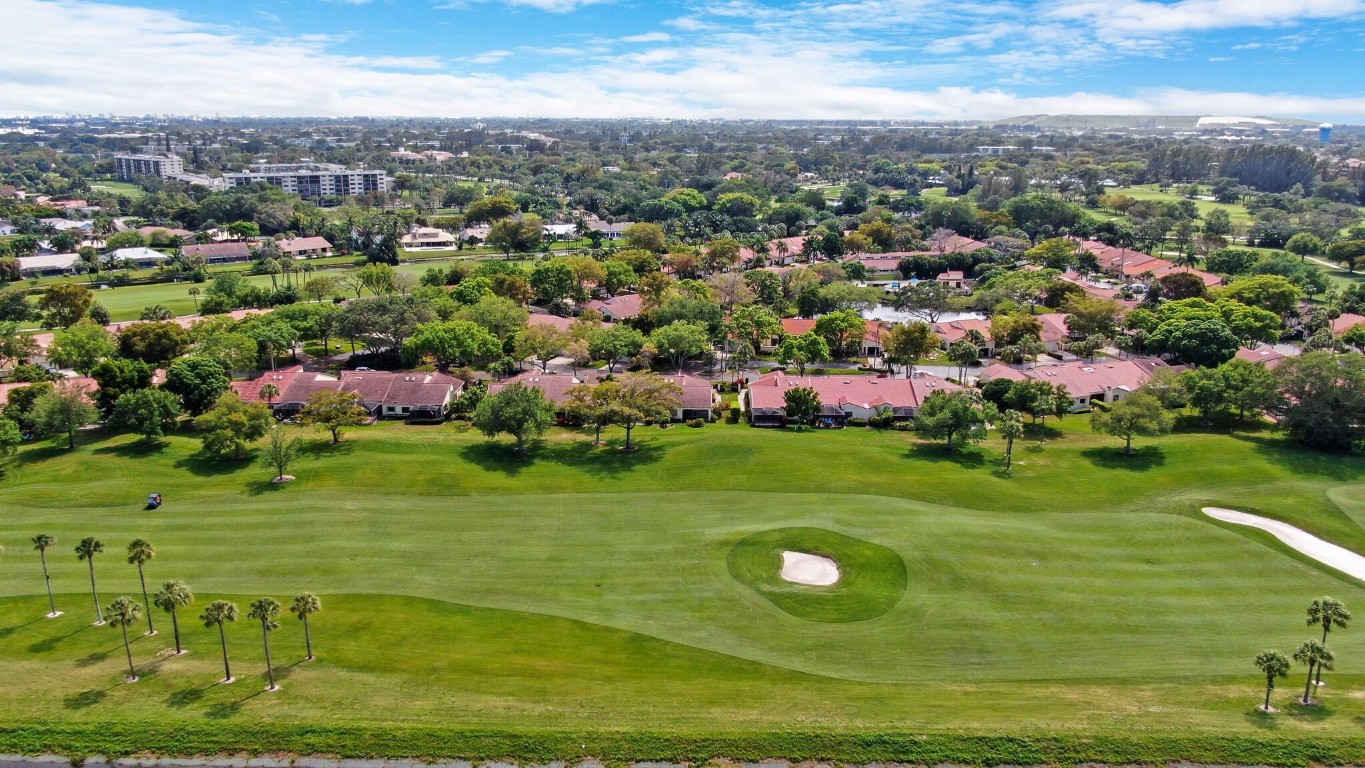 2611 Emerald Way 2611, Deerfield Beach Unit: 2611