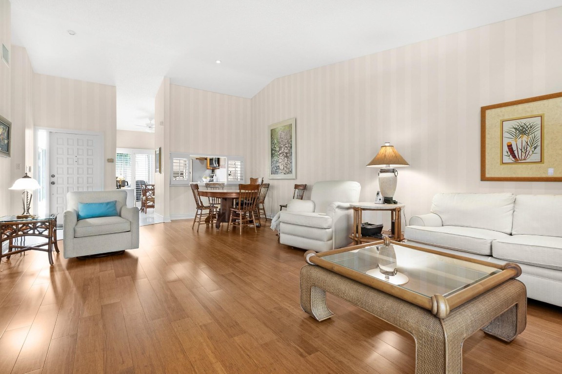 2611 Emerald Way 2611, Deerfield Beach Unit: 2611