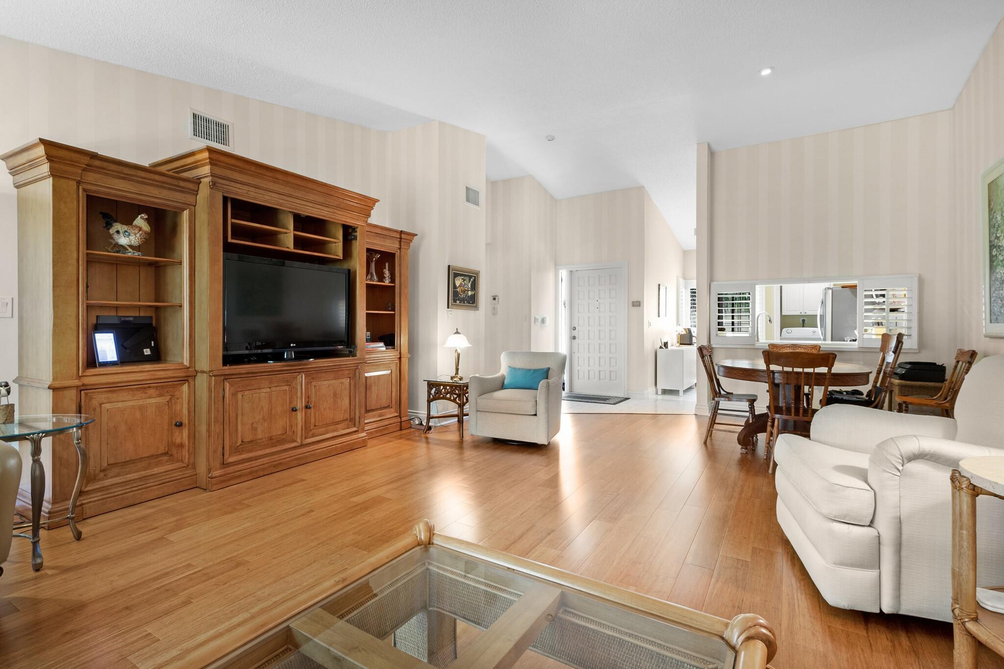 2611 Emerald Way 2611, Deerfield Beach Unit: 2611