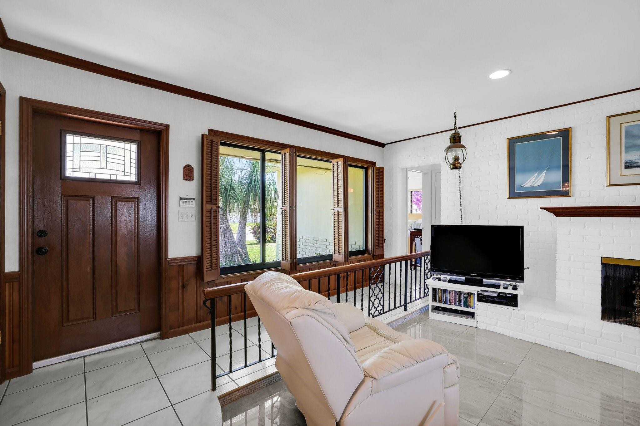 4451 NE 25th Ave