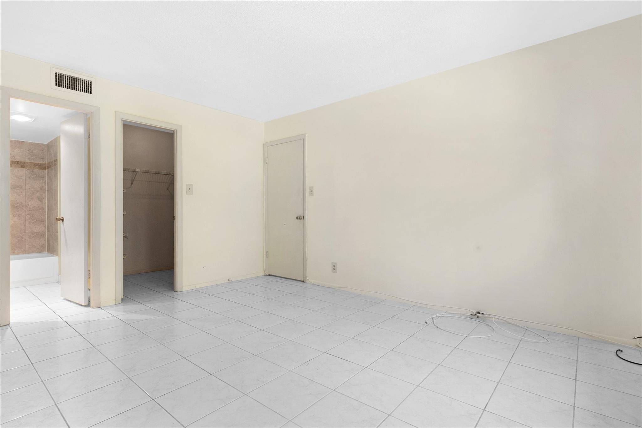 136 Cypress Road 313, Pompano Beach Unit: 313